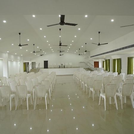 Sn Rooms Perumpavur Экстерьер фото